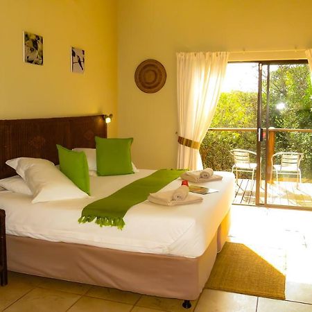 Umkhumbi Lodge Hluhluwe Esterno foto
