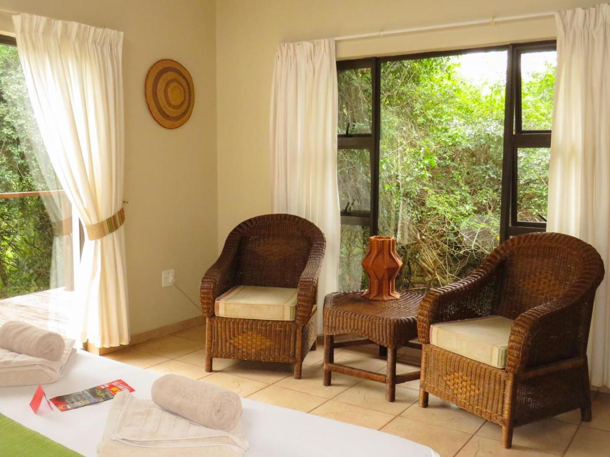 Umkhumbi Lodge Hluhluwe Esterno foto