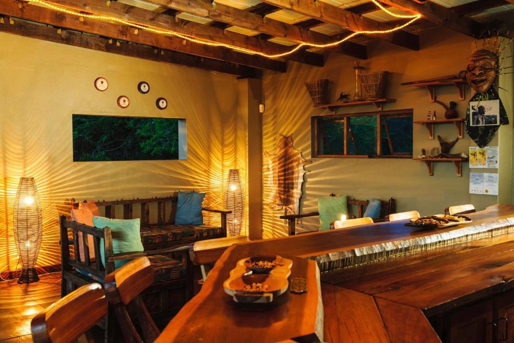 Umkhumbi Lodge Hluhluwe Esterno foto