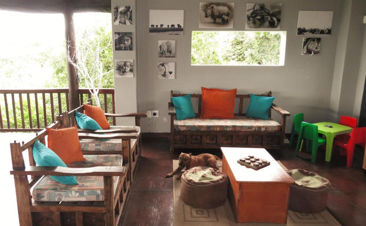 Umkhumbi Lodge Hluhluwe Esterno foto