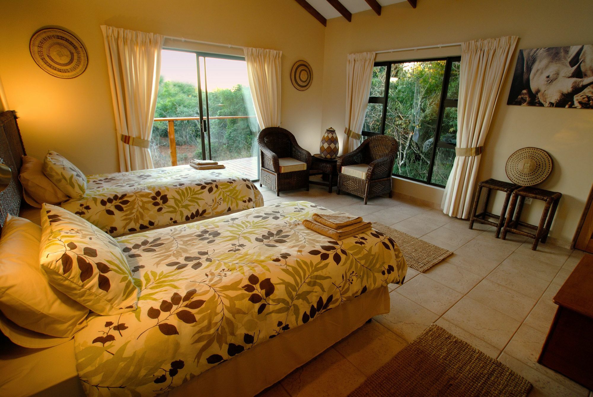 Umkhumbi Lodge Hluhluwe Esterno foto