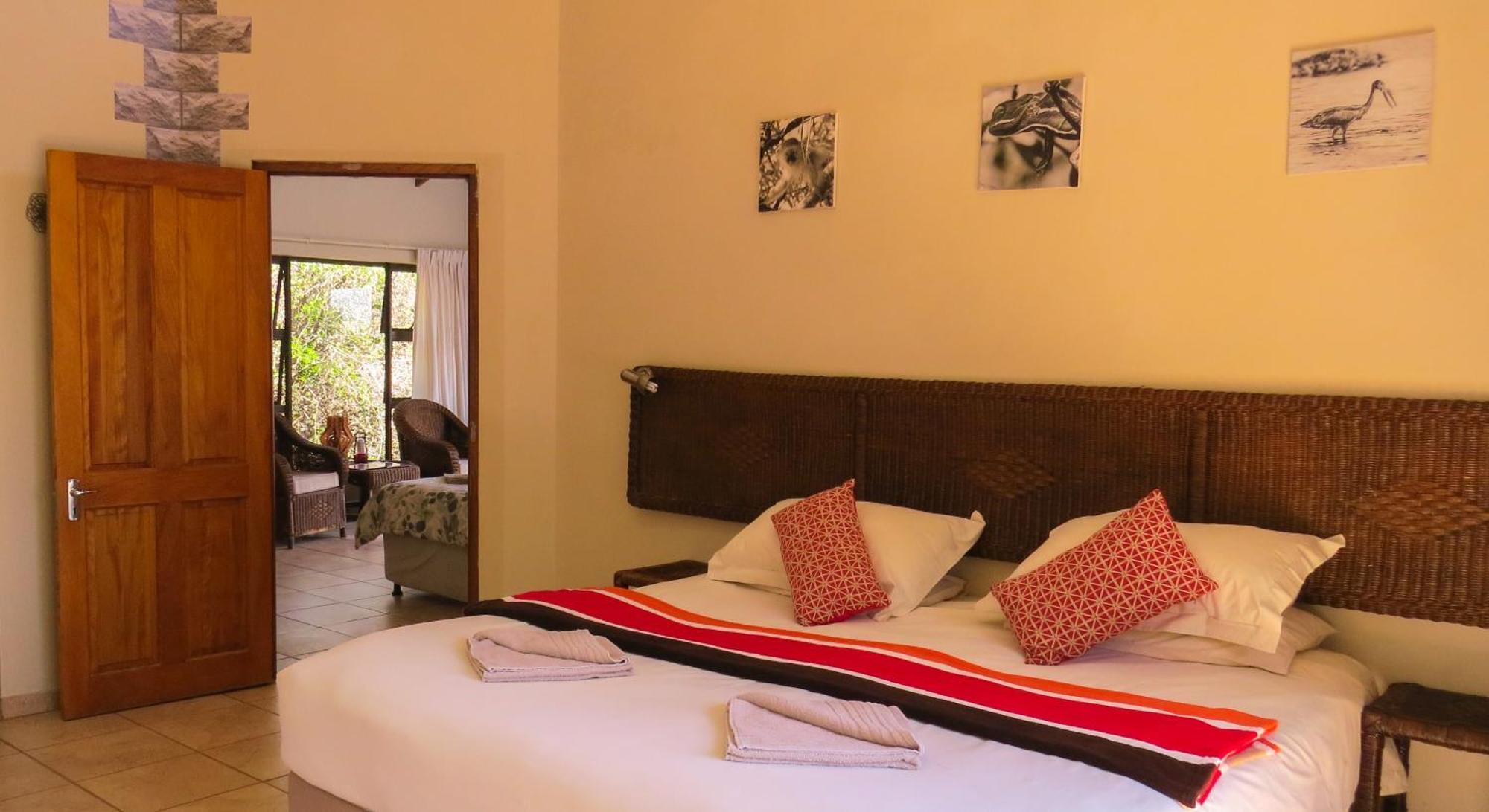 Umkhumbi Lodge Hluhluwe Esterno foto